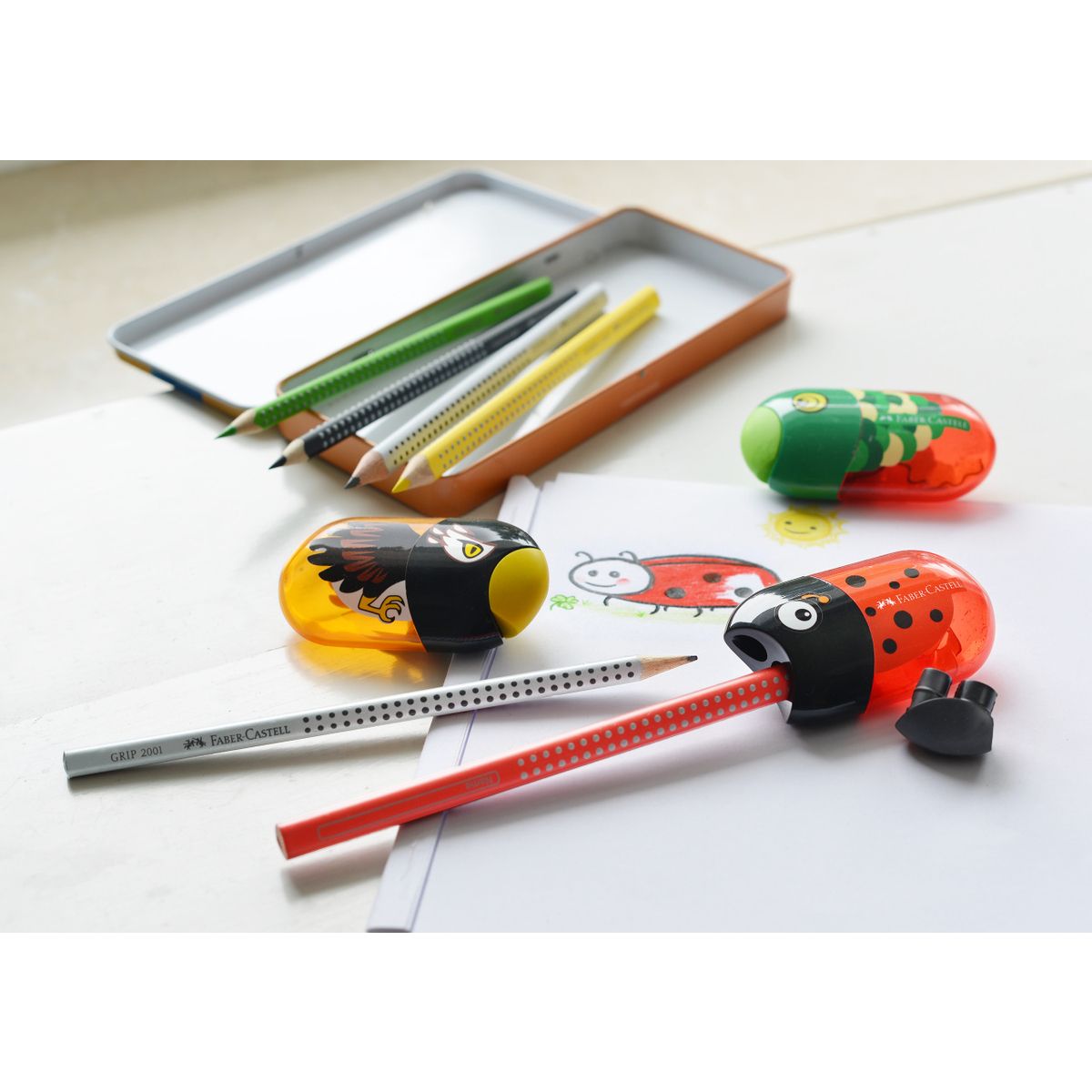Ołówek Faber Castell trójkątny HB HB (117000)