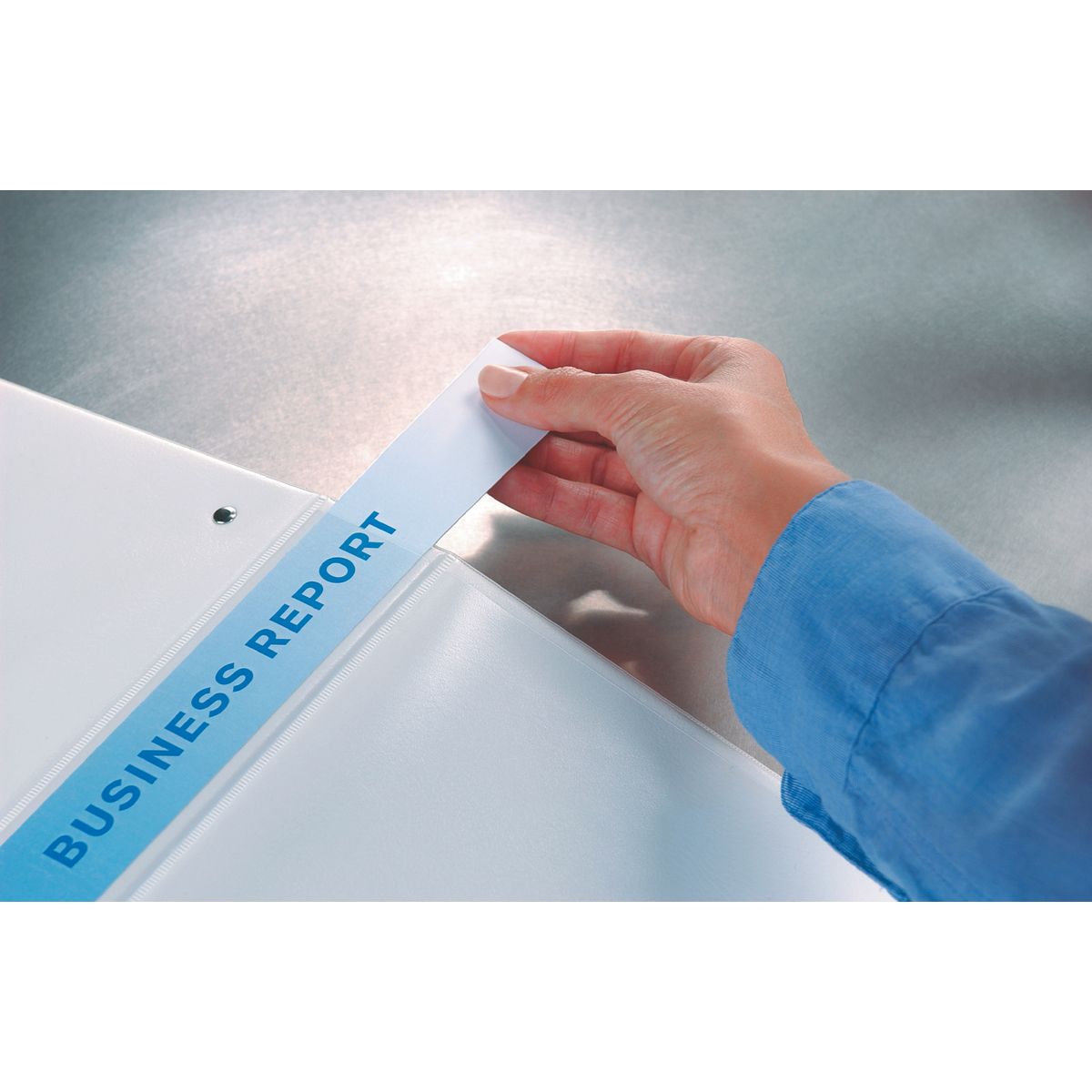 Segregator ofertowy Esselte Essentials A4 20mm niebieski (49757)